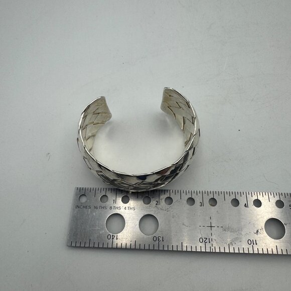 Wide Cuff Bracelet Silver-Tone Textured Woven Design Open Size Adjustable - Picture 6 of 7